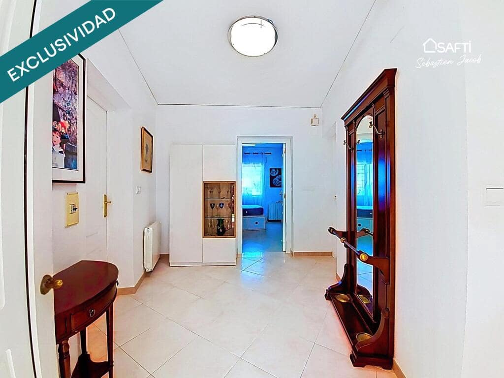 3 bedroom Villa for sale in Denia with pool garage - € 790,000 (Ref: 9831144)