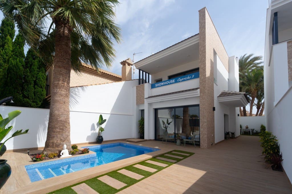 3 Zimmer Villa zu verkaufen in San Pedro del Pinatar mit Pool - 479.900 € (Ref: 9831146)