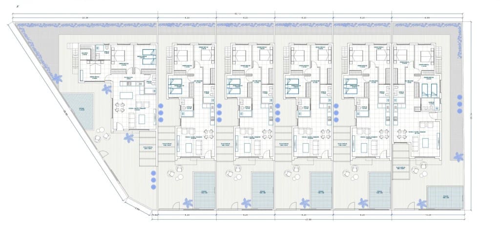 3 soveværelse Villa til salg i Los Alcazares med swimmingpool - € 453.000 (Ref: 9831197)