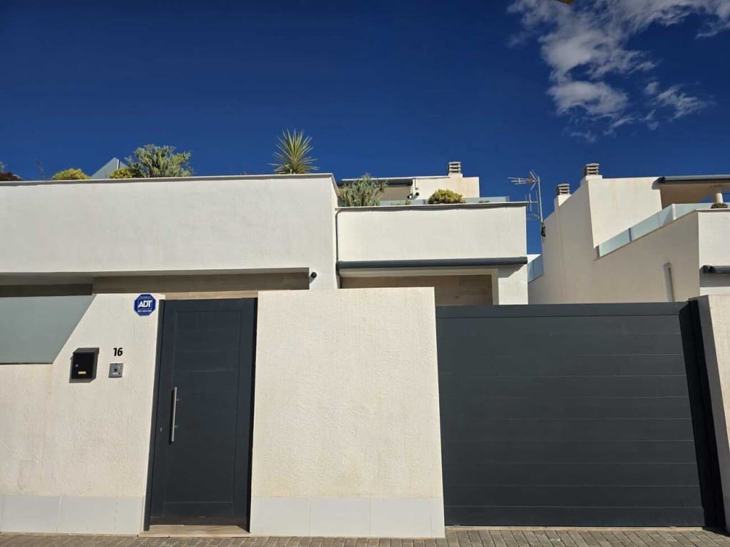 3 Zimmer Reihenhaus zu verkaufen in Torre-Pacheco - 299.950 € (Ref: 9831203)