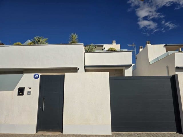 3 quarto Moradia em Banda para venda em Torre-Pacheco - 299 950 € (Ref: 9831203)