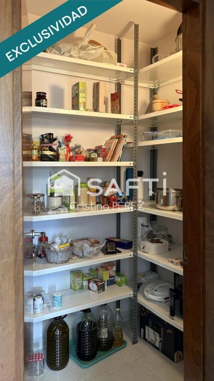 3 bedroom Penthouse for sale in Calonge i Sant Antoni with pool - € 275,000 (Ref: 9833555)