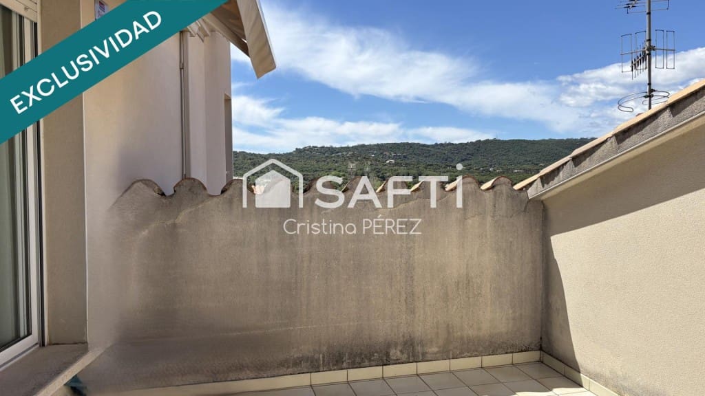 3 bedroom Penthouse for sale in Calonge i Sant Antoni with pool - € 275,000 (Ref: 9833555)