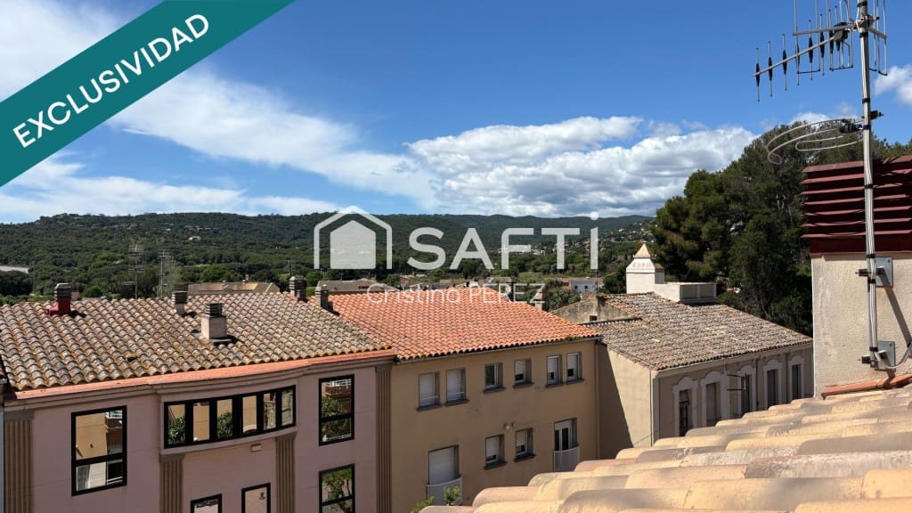3 bedroom Penthouse for sale in Calonge i Sant Antoni with pool - € 275,000 (Ref: 9833555)