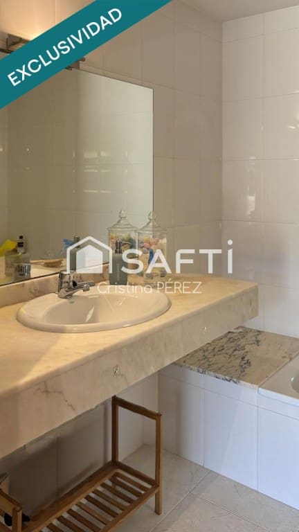 3 bedroom Penthouse for sale in Calonge i Sant Antoni with pool - € 275,000 (Ref: 9833555)