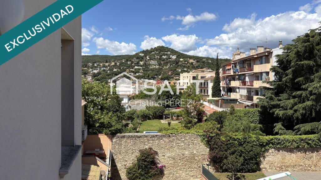3 bedroom Penthouse for sale in Calonge i Sant Antoni with pool - € 275,000 (Ref: 9833555)