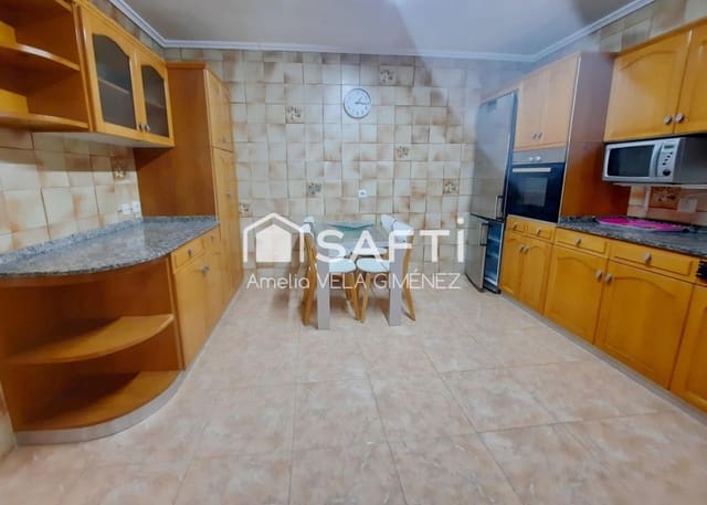 Apartamento de 4 habitaciones en Sagunto / Sagunt en alquiler - 1.000 € (Ref: 9833556)