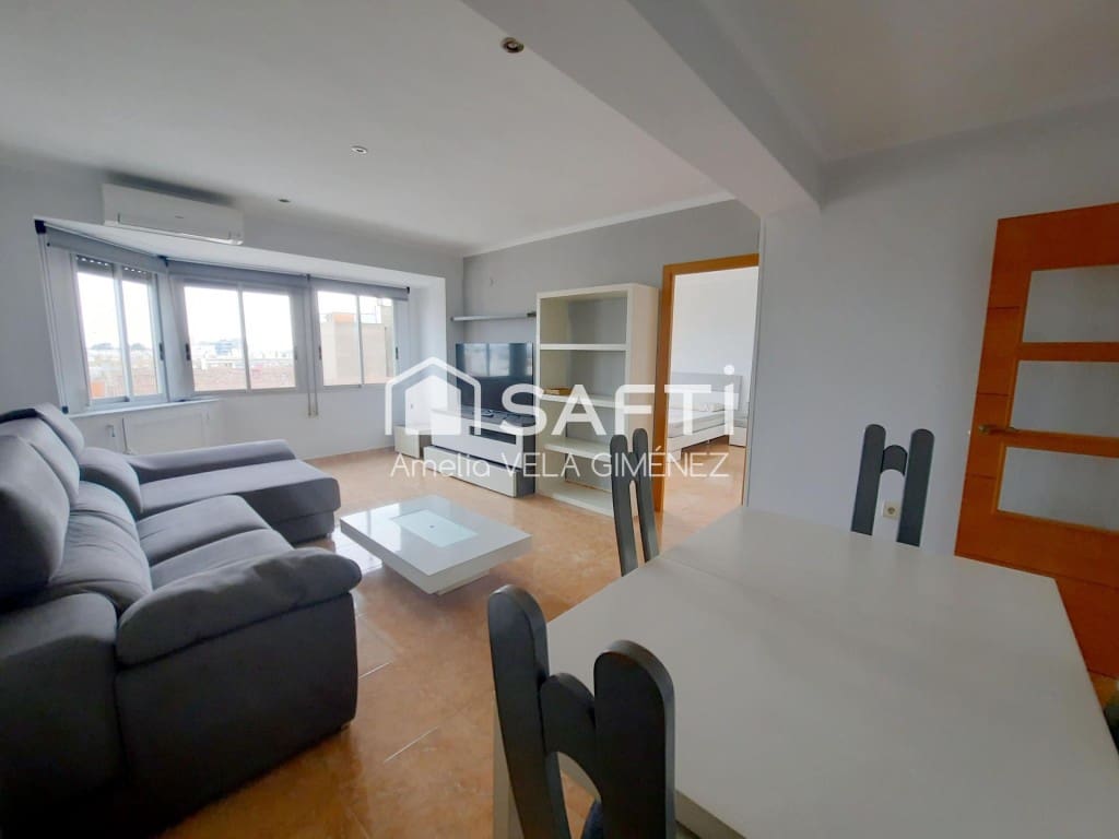 Apartamento de 4 habitaciones en Sagunto / Sagunt en alquiler - 1.000 € (Ref: 9833556)
