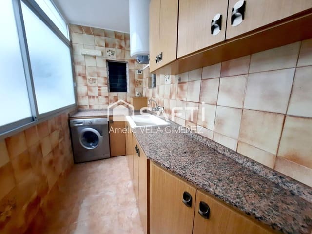 Apartamento de 4 habitaciones en Sagunto / Sagunt en alquiler - 1.000 € (Ref: 9833556)