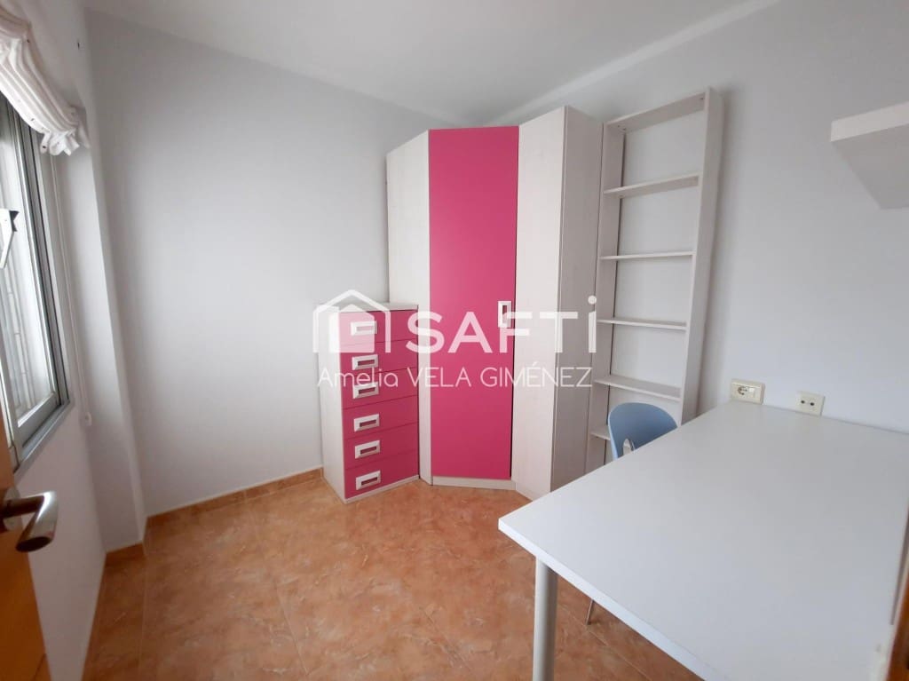 Apartamento de 4 habitaciones en Sagunto / Sagunt en alquiler - 1.000 € (Ref: 9833556)