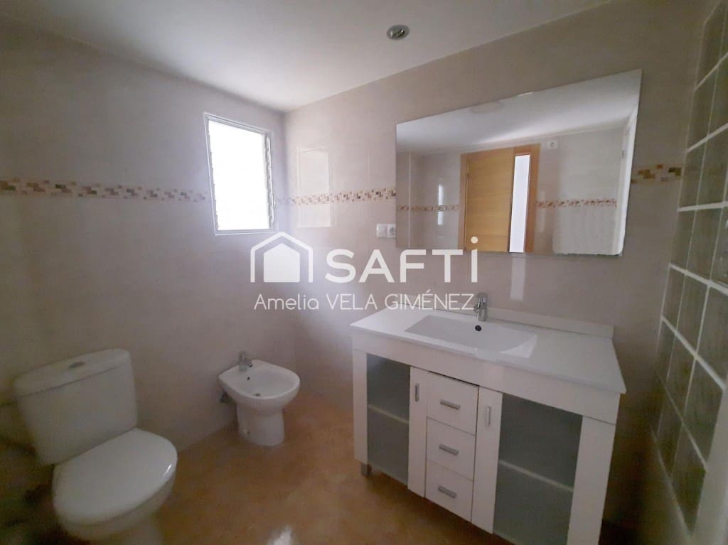 Apartamento de 4 habitaciones en Sagunto / Sagunt en alquiler - 1.000 € (Ref: 9833556)
