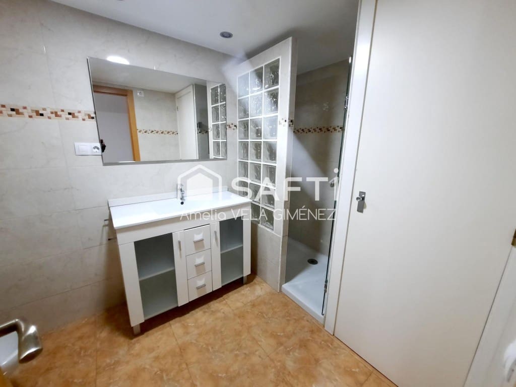Apartamento de 4 habitaciones en Sagunto / Sagunt en alquiler - 1.000 € (Ref: 9833556)