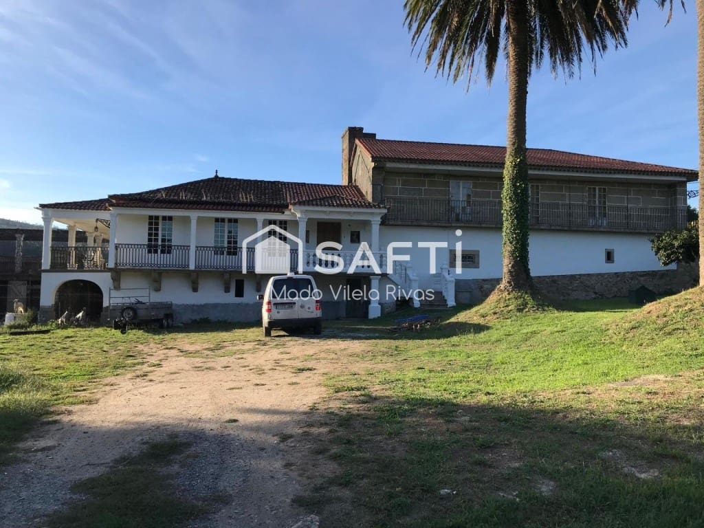10 soveværelse Finca/Landehus til salg i Teo med garage - € 520.000 (Ref: 9833557)