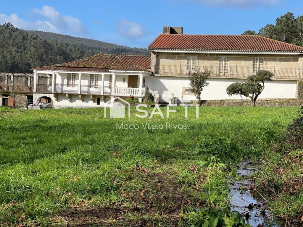 10 soveværelse Finca/Landehus til salg i Teo med garage - € 520.000 (Ref: 9833557)