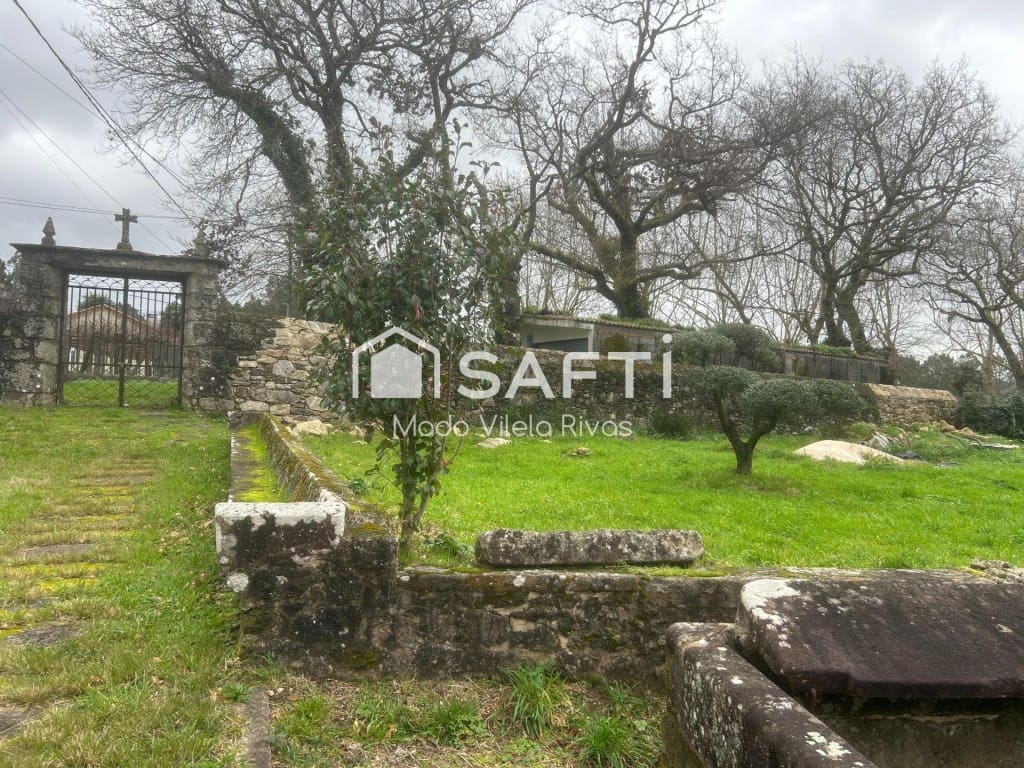 10 soveværelse Finca/Landehus til salg i Teo med garage - € 520.000 (Ref: 9833557)