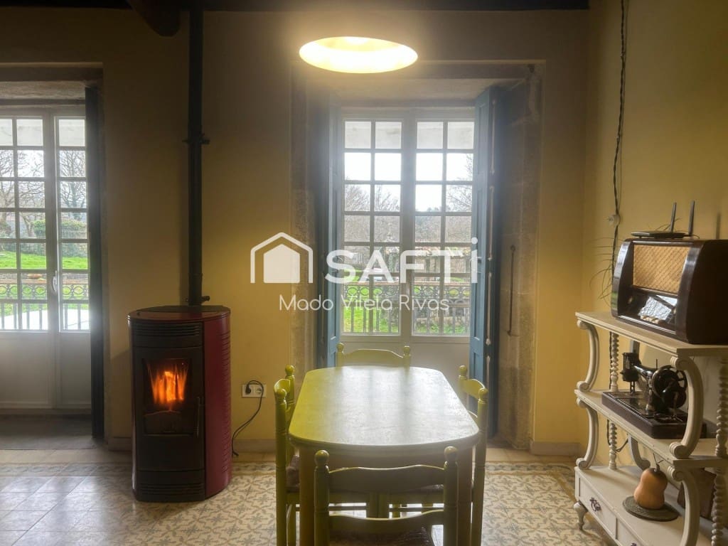 10 soveværelse Finca/Landehus til salg i Teo med garage - € 520.000 (Ref: 9833557)