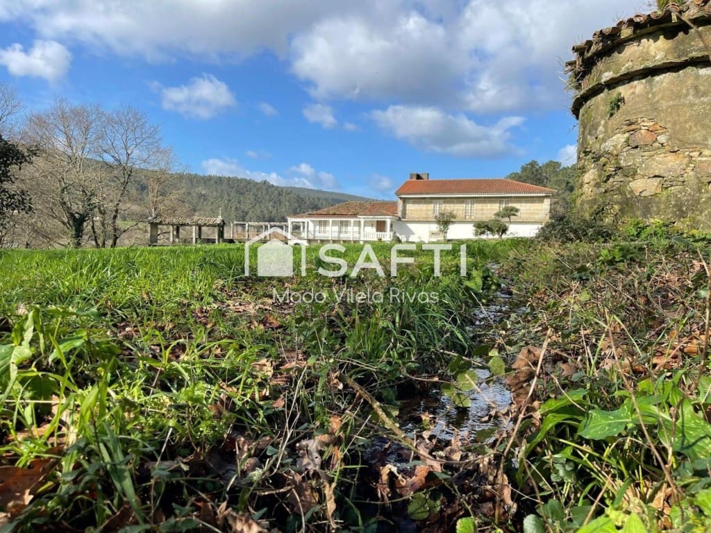 10 soveværelse Finca/Landehus til salg i Teo med garage - € 520.000 (Ref: 9833557)