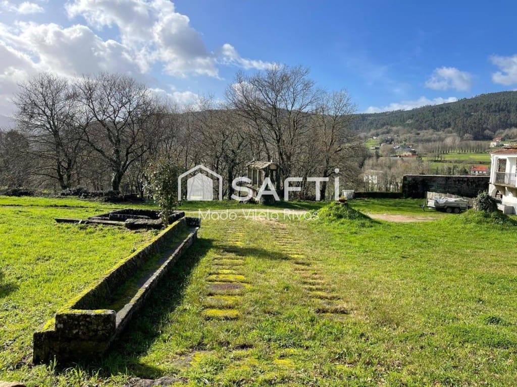 10 soveværelse Finca/Landehus til salg i Teo med garage - € 520.000 (Ref: 9833557)