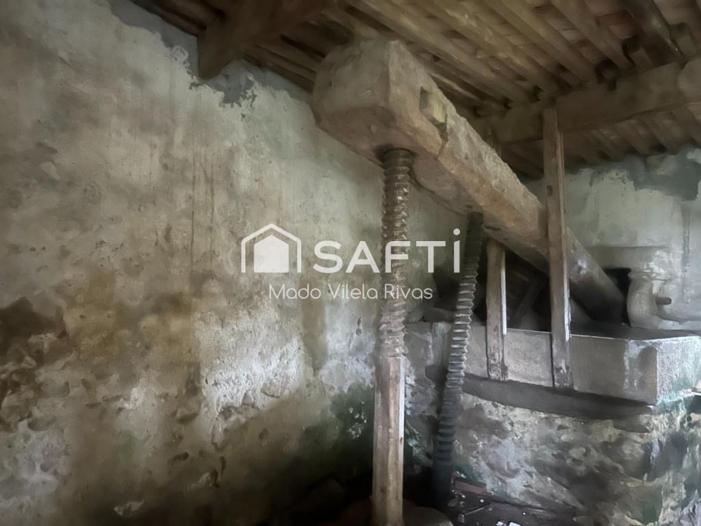 10 soveværelse Finca/Landehus til salg i Teo med garage - € 520.000 (Ref: 9833557)