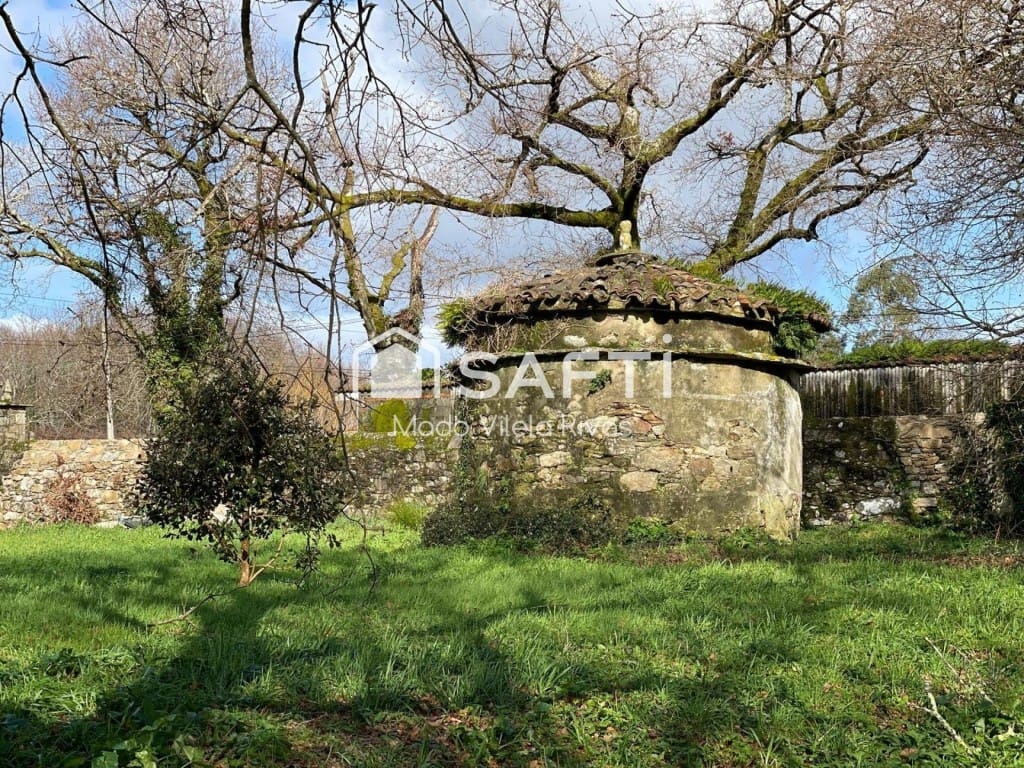 10 soveværelse Finca/Landehus til salg i Teo med garage - € 520.000 (Ref: 9833557)