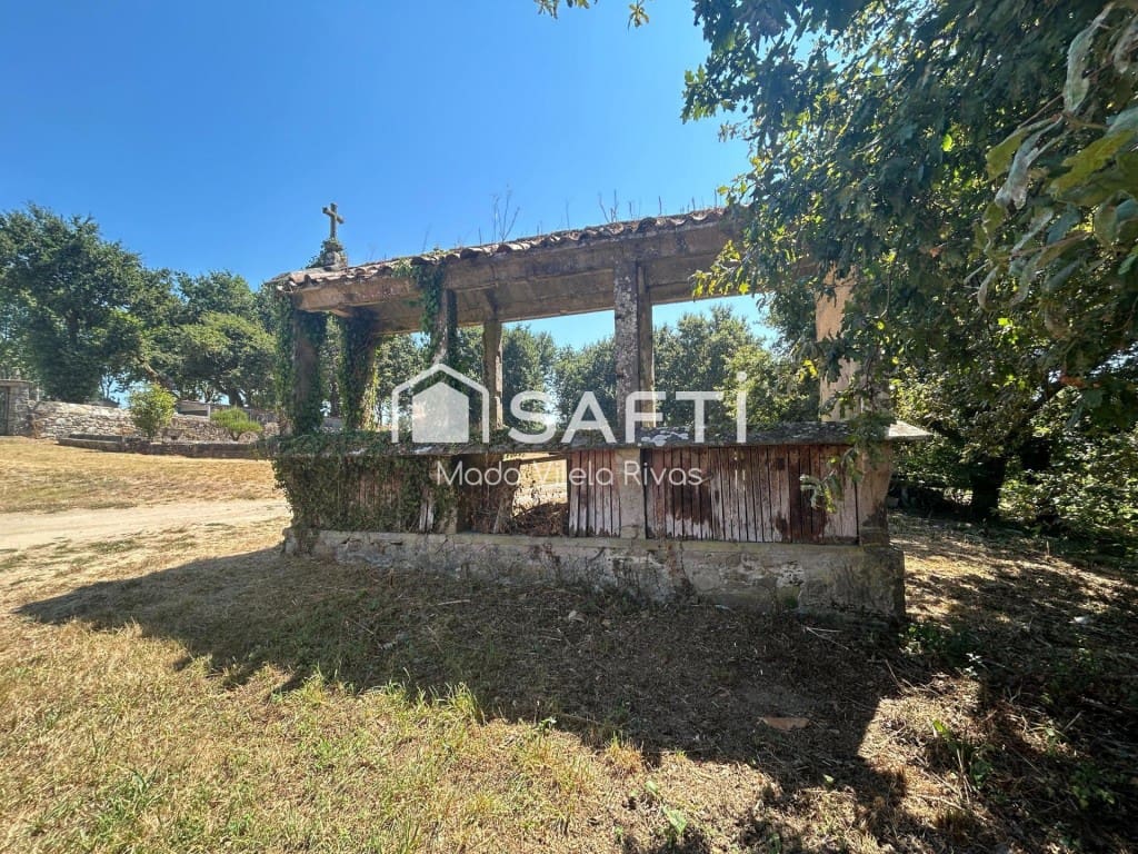 10 soveværelse Finca/Landehus til salg i Teo med garage - € 520.000 (Ref: 9833557)