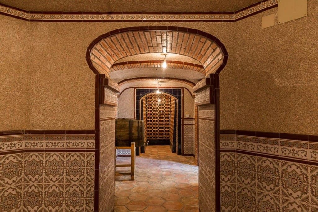 11 bedroom Finca/Country House for sale in Muro de Alcoy with pool garage - € 1,590,000 (Ref: 9833564)