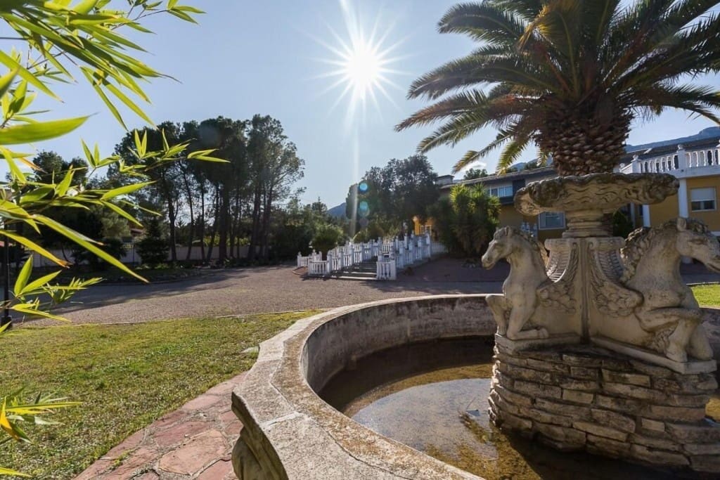 11 bedroom Finca/Country House for sale in Muro de Alcoy with pool garage - € 1,590,000 (Ref: 9833564)