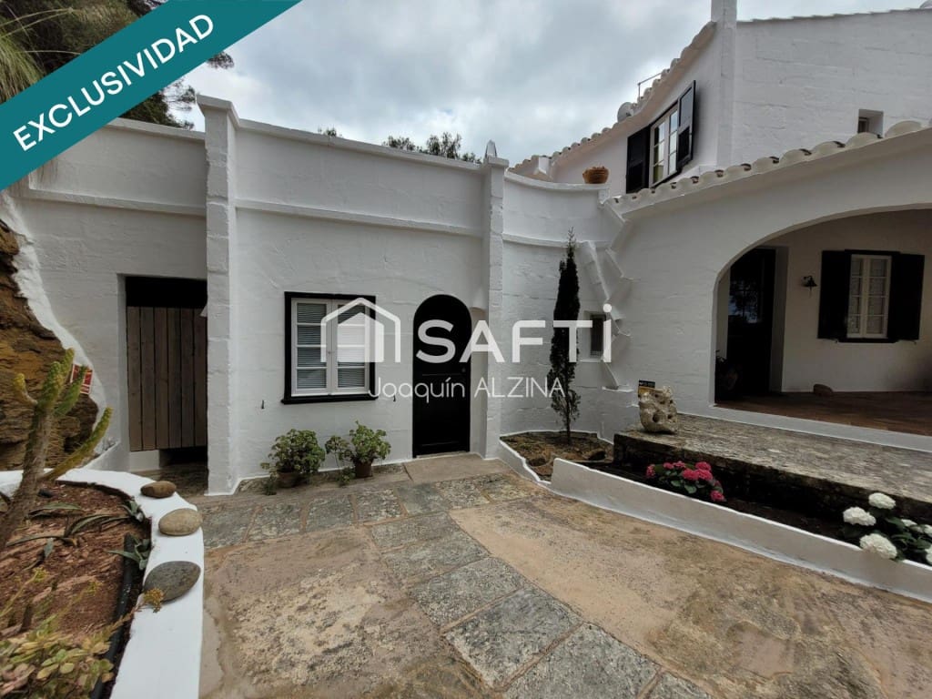 7 bedroom Villa for sale in Mahon / Mao with pool garage - € 1,650,000 (Ref: 9836268)
