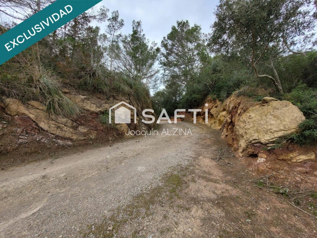 7 bedroom Villa for sale in Mahon / Mao with pool garage - € 1,650,000 (Ref: 9836268)