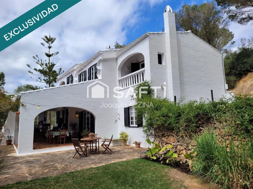7 bedroom Villa for sale in Mahon / Mao with pool garage - € 1,650,000 (Ref: 9836268)