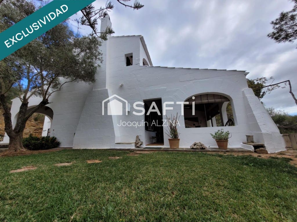 7 bedroom Villa for sale in Mahon / Mao with pool garage - € 1,650,000 (Ref: 9836268)
