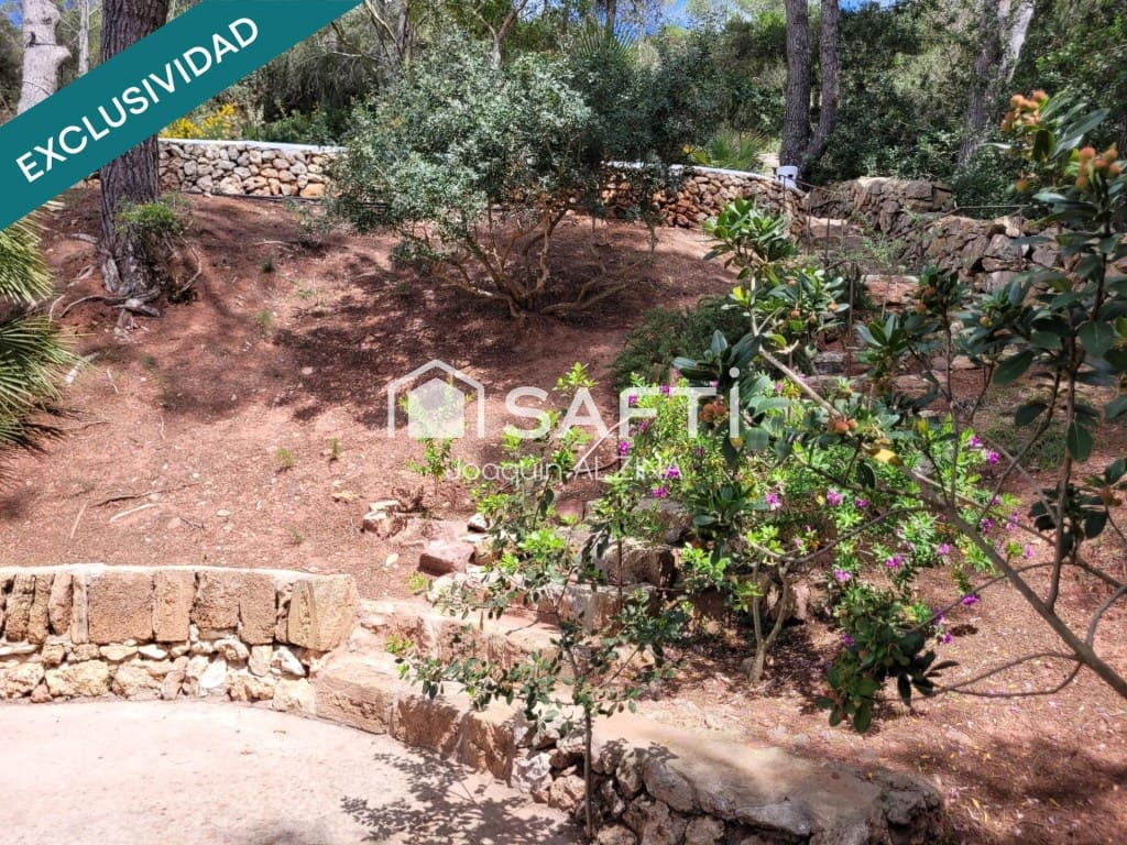 7 bedroom Villa for sale in Mahon / Mao with pool garage - € 1,650,000 (Ref: 9836268)