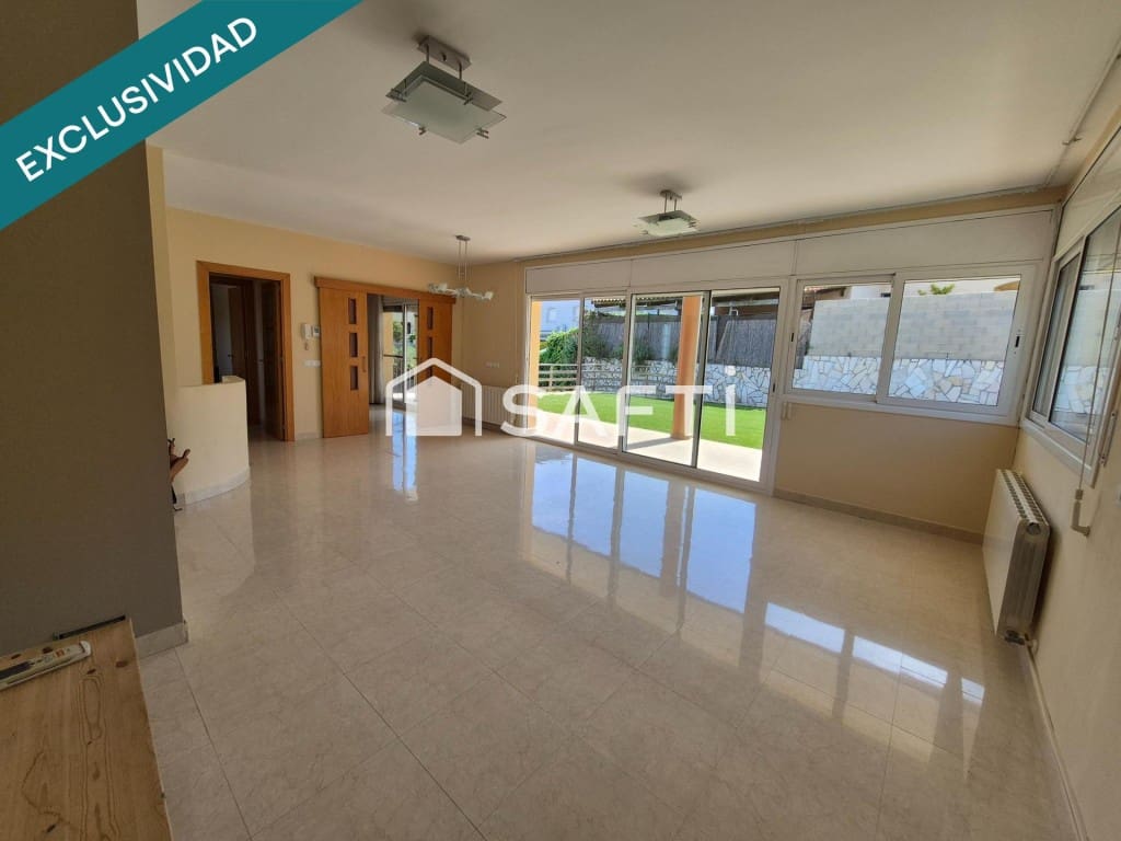 4 bedroom Villa for sale in Tordera with pool garage - € 354,000 (Ref: 9836269)
