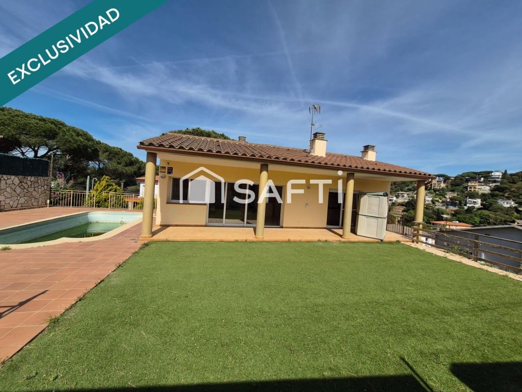 4 bedroom Villa for sale in Tordera with pool garage - € 354,000 (Ref: 9836269)