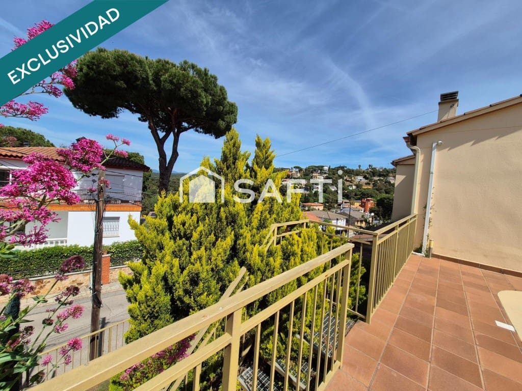4 bedroom Villa for sale in Tordera with pool garage - € 354,000 (Ref: 9836269)