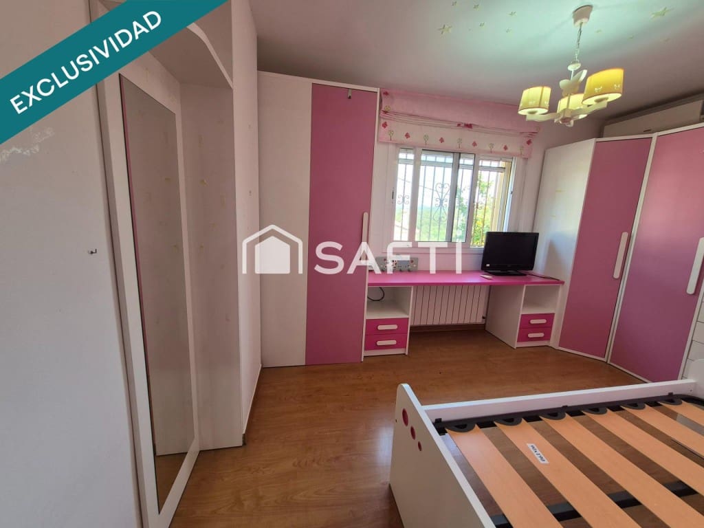 4 bedroom Villa for sale in Tordera with pool garage - € 354,000 (Ref: 9836269)