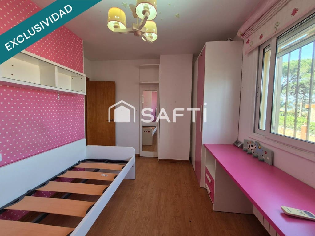 4 bedroom Villa for sale in Tordera with pool garage - € 354,000 (Ref: 9836269)