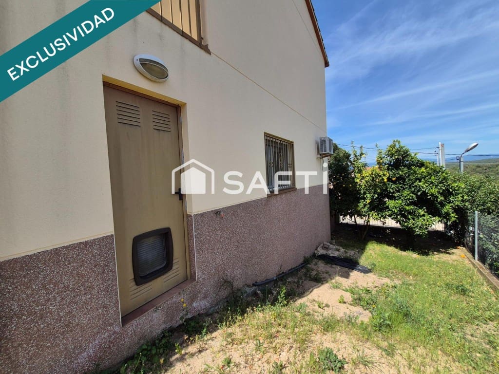 4 bedroom Villa for sale in Tordera with pool garage - € 354,000 (Ref: 9836269)
