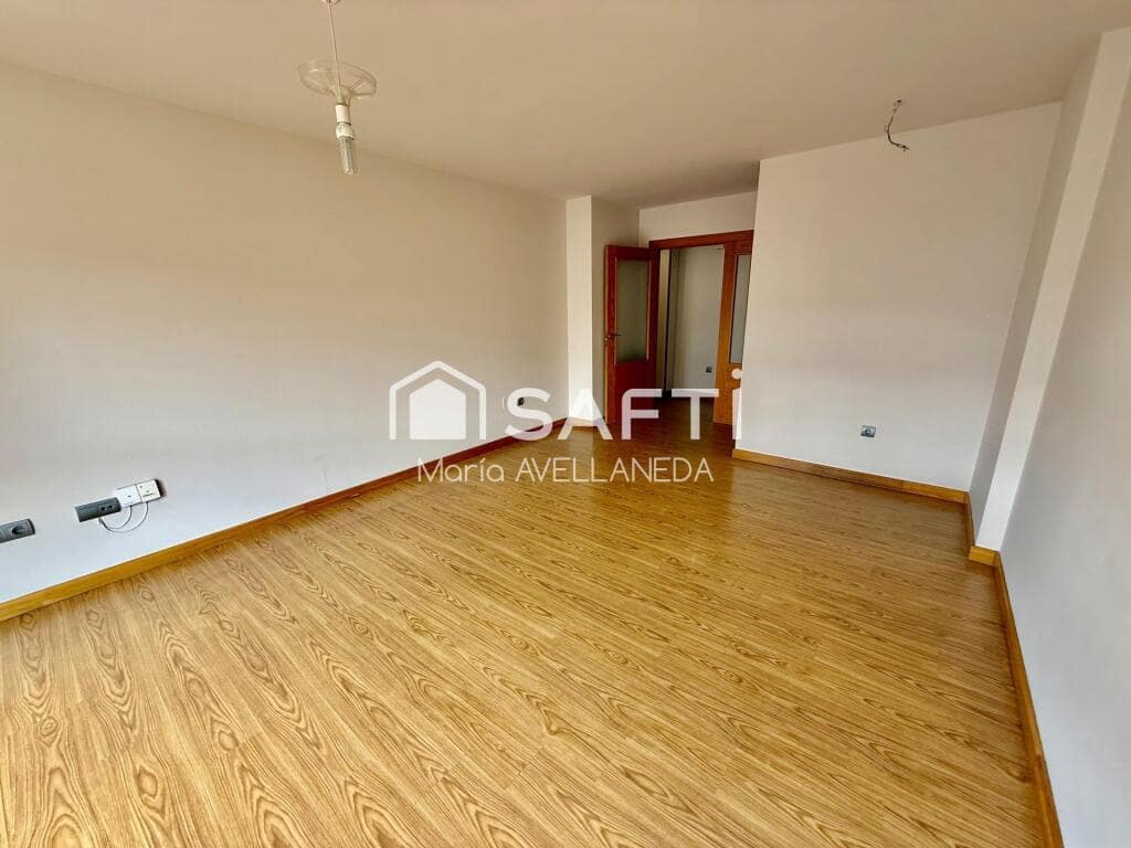 3 bedroom Apartment for sale in Leon city - € 185,000 (Ref: 9836273)