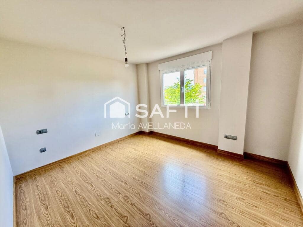 3 bedroom Apartment for sale in Leon city - € 185,000 (Ref: 9836273)