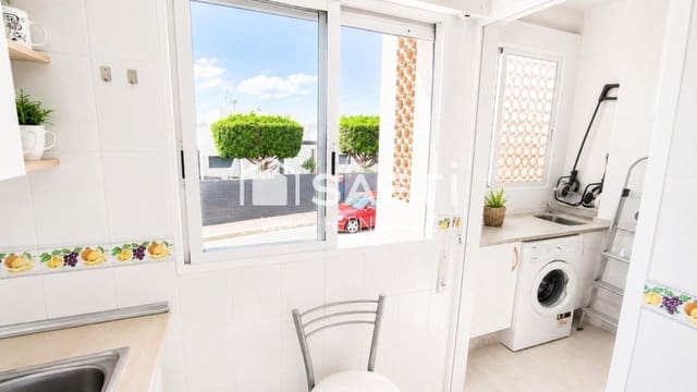 3 soveværelse Lejlighed til salg i Dehesa de Campoamor, Orihuela med swimmingpool garage - € 369.000 (Ref: 9836274)