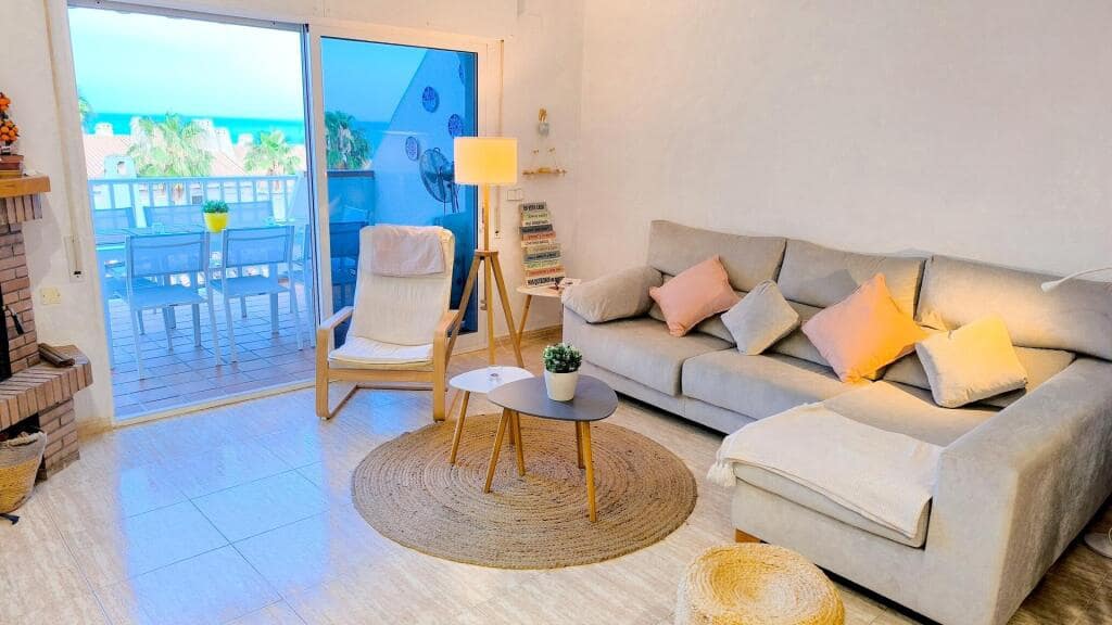 3 makuuhuone Asunto myytävänä paikassa Orihuela Costa mukana uima-altaan 
autotalli - 325 000 € (Ref: 9836274)