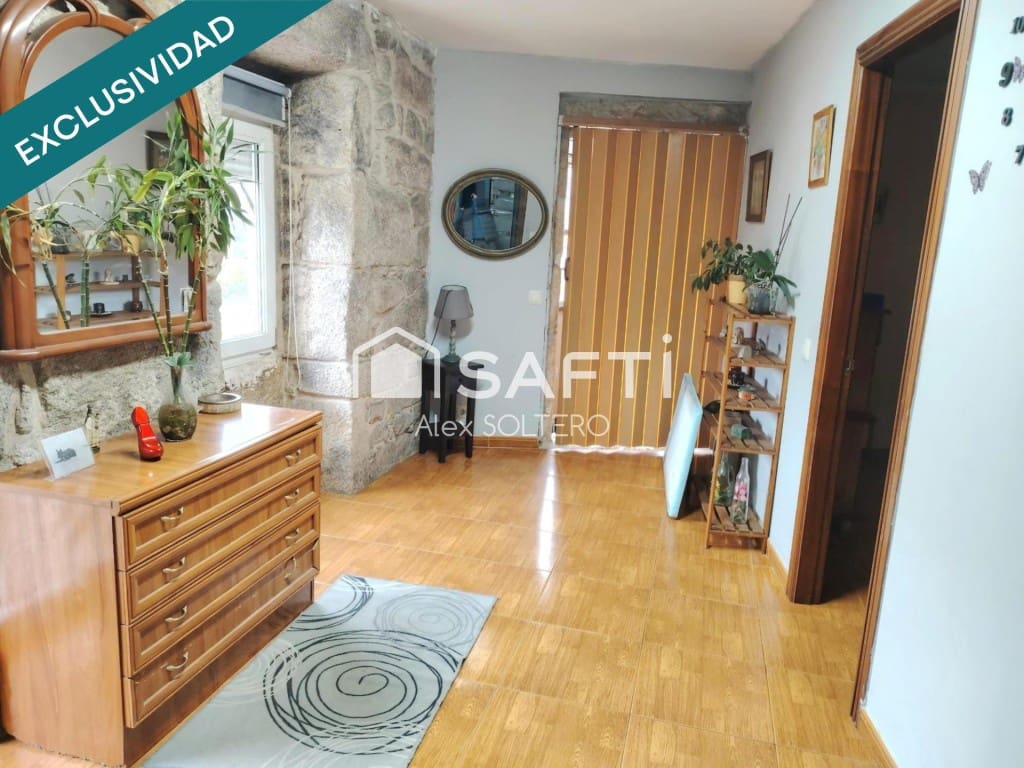 4 bedroom Villa for sale in Baiona - € 169,500 (Ref: 9836276)