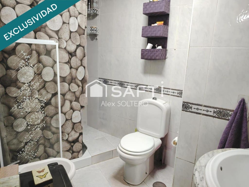 4 bedroom Villa for sale in Baiona - € 169,500 (Ref: 9836276)