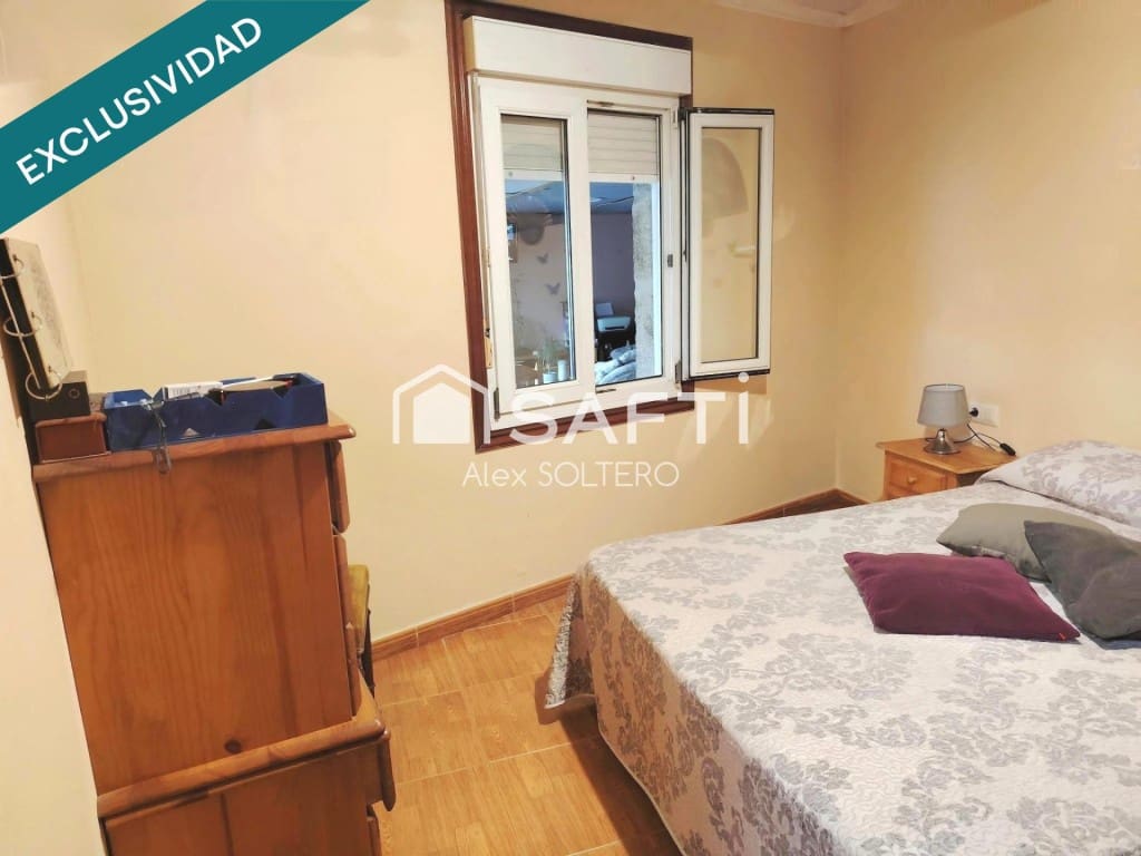 4 bedroom Villa for sale in Baiona - € 169,500 (Ref: 9836276)