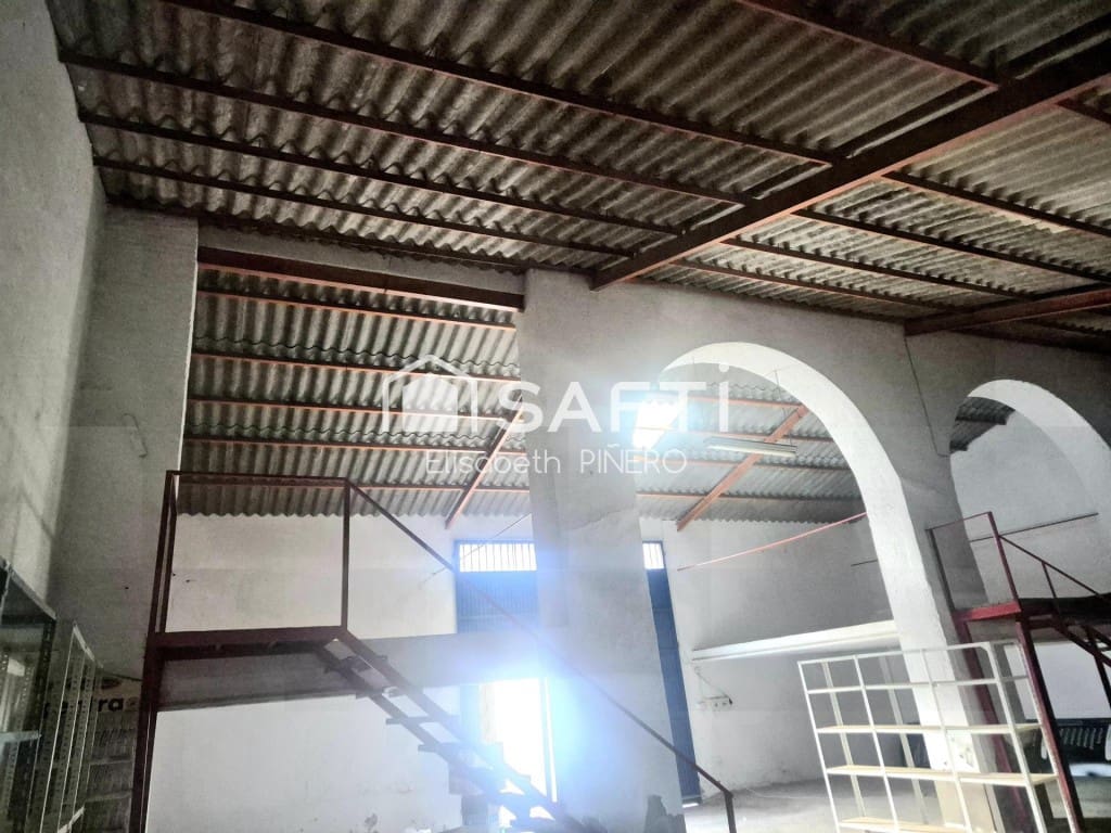 5 bedroom Terraced Villa for sale in Puebla de la Calzada with garage - € 125,000 (Ref: 9839110)