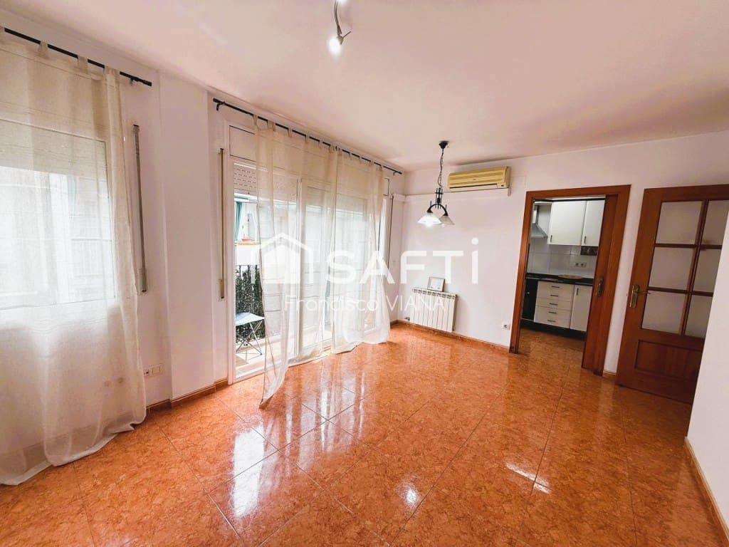 3 bedroom Apartment for sale in Malgrat de Mar - € 260,000 (Ref: 9839112)