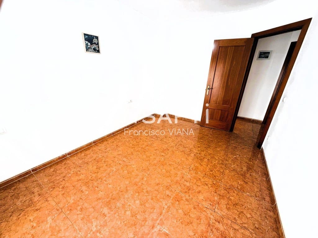 3 bedroom Apartment for sale in Malgrat de Mar - € 260,000 (Ref: 9839112)
