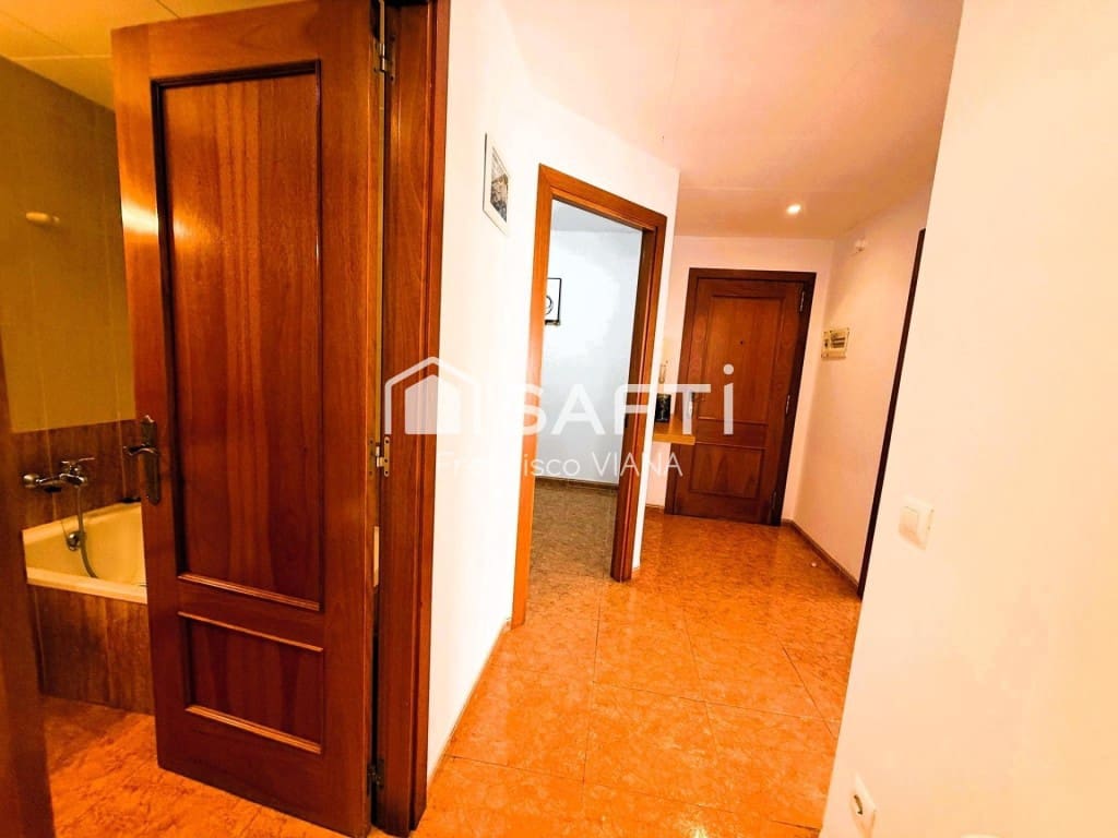 3 bedroom Apartment for sale in Malgrat de Mar - € 260,000 (Ref: 9839112)