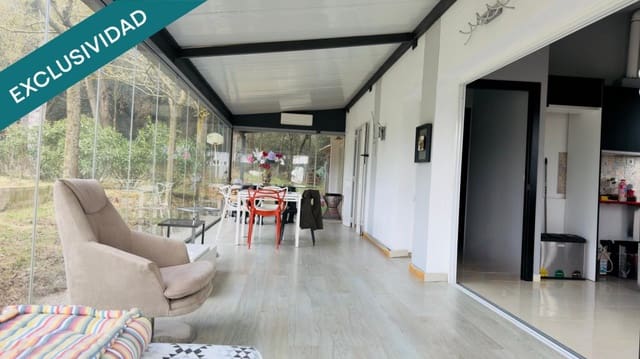 2 bedroom Finca/Country House for sale in Vilobí d'Onyar with pool - € 200,000 (Ref: 9839113)